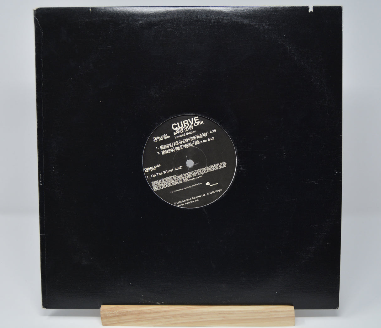 Curve – Missing Link