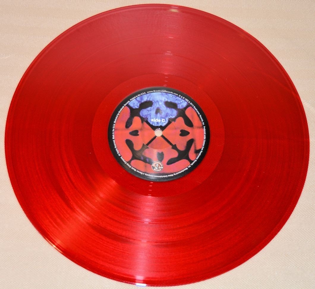 Life Of Agony - River Runs Red
