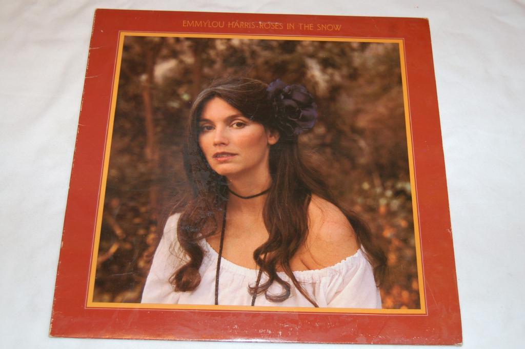 Harris, Emmylou - Roses In The Snow