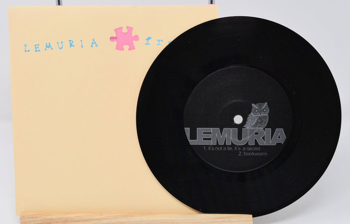 Lemuria / Frame