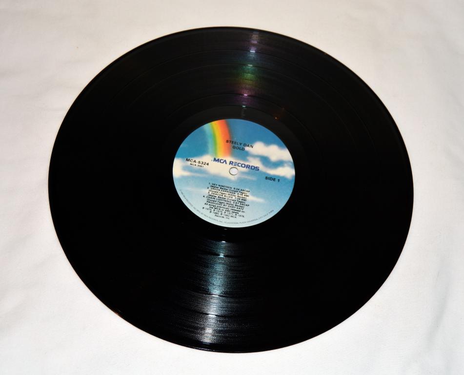Steely Dan - Gold