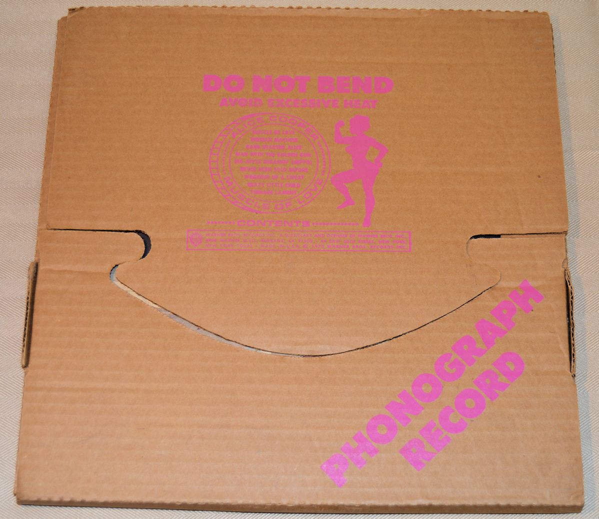 Alice Cooper - Muscle Of Love