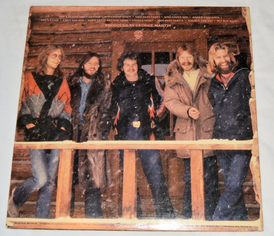 America - Hideaway