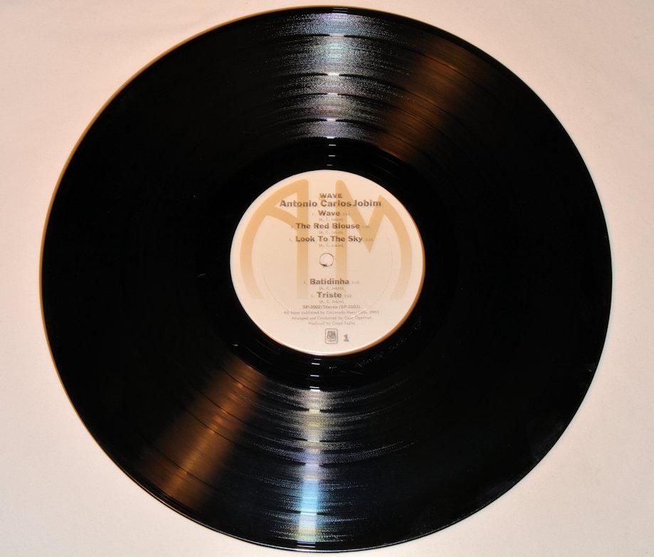 Jobim, Antonio Carlos - Wave