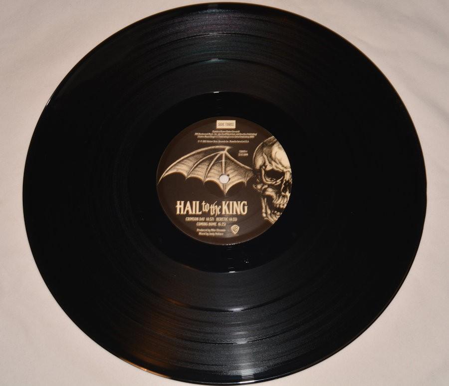 Avenged Sevenfold - Hail To The King