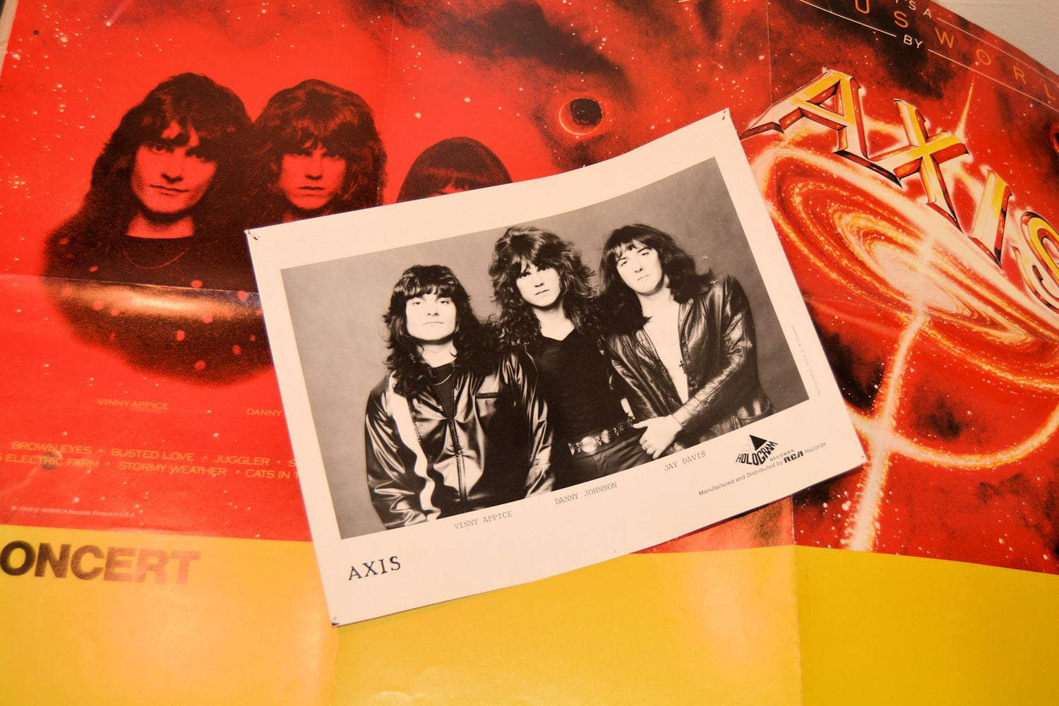 Axis - It's A Circus World