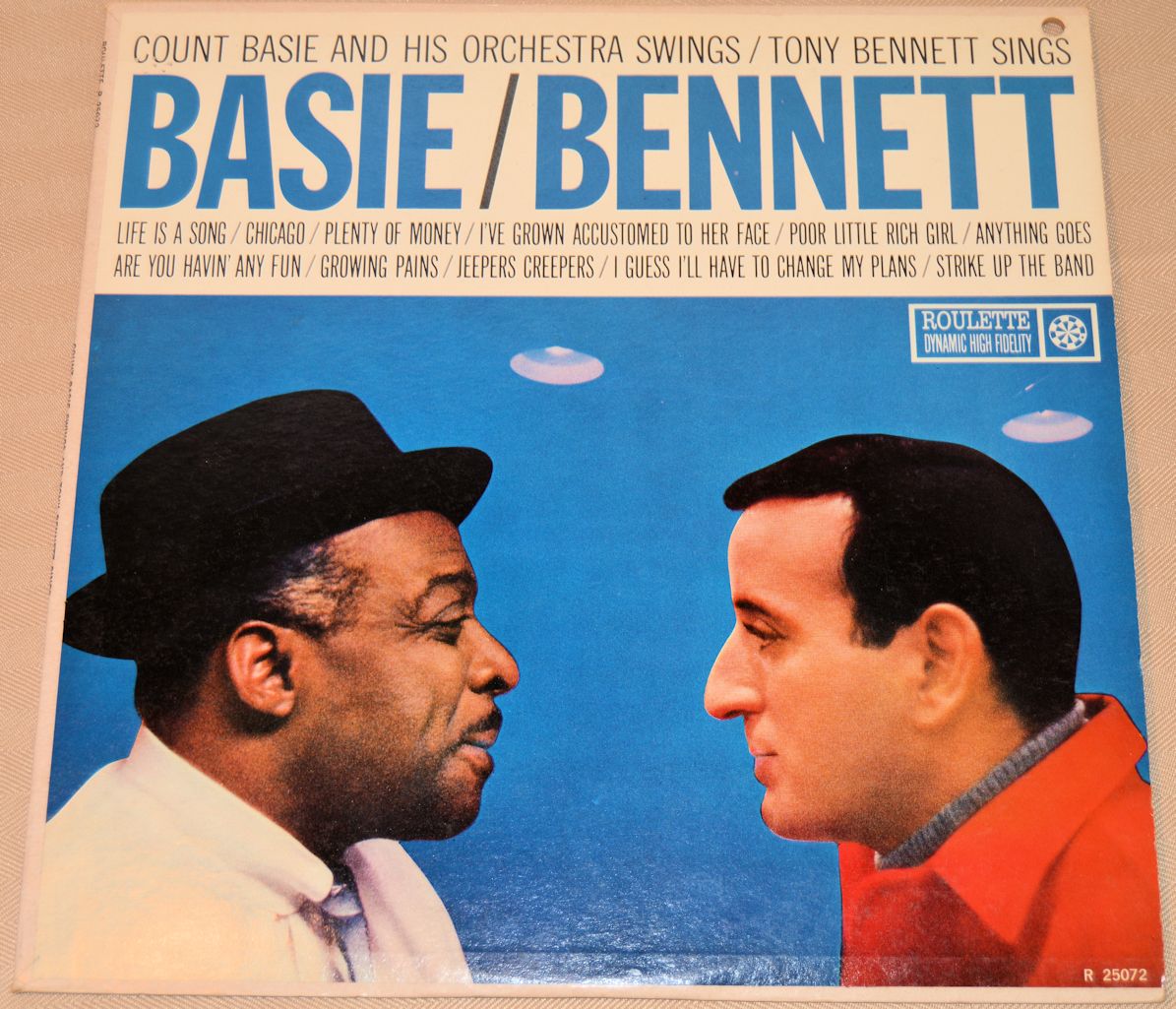 Basie / Bennett - Basie Swings & Bennett Sings