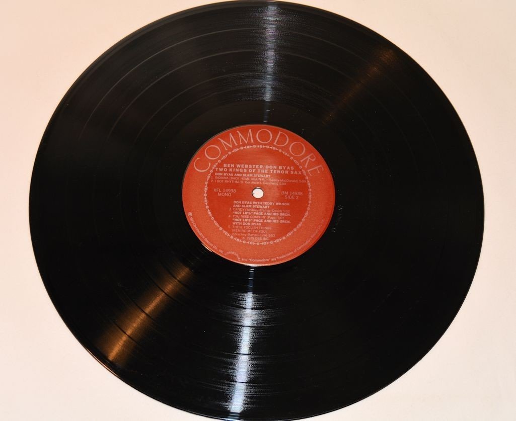 Webster & Byas - Two Kings Of Tenor Sax