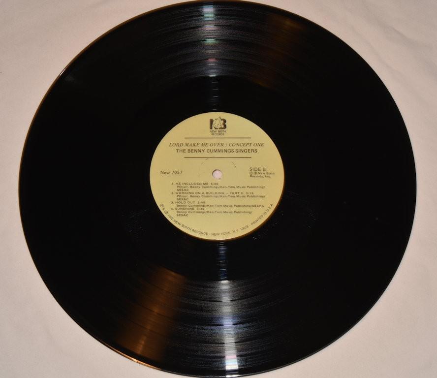 Benny Cummings Singers - Lord Make Me Over