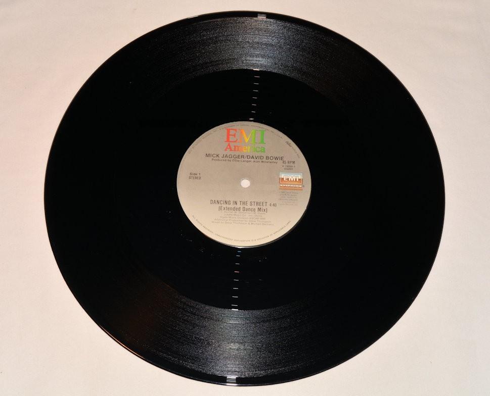 Bowie, Jagger - Dancing In The Streets