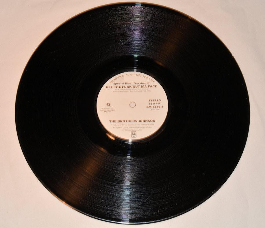 Brothers Johnson - Get The Funk Out Ma Face