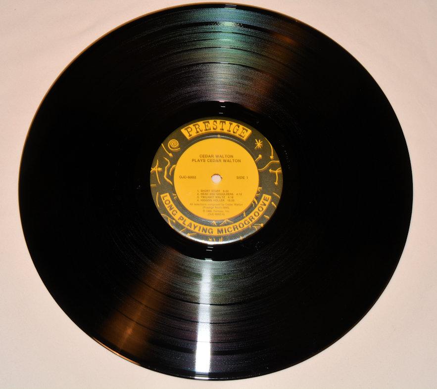 Walton, Cedar - Plays Cedar Walton