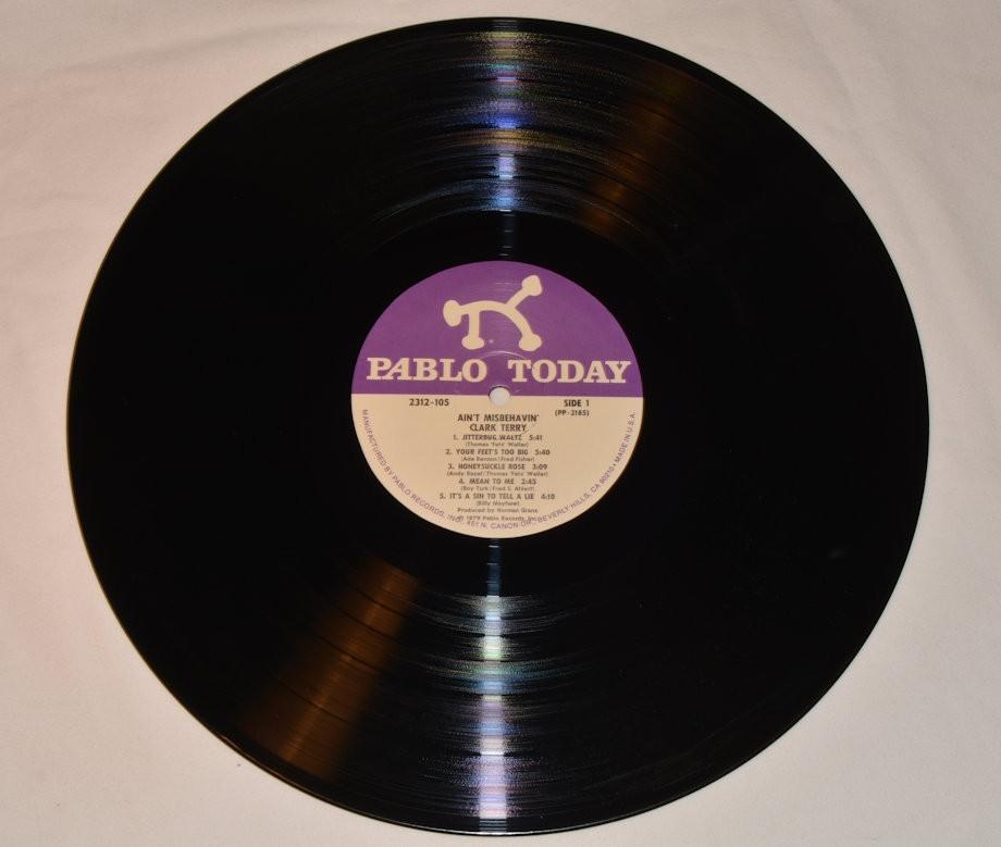 Terry, Clark - Ain't Misbehavin