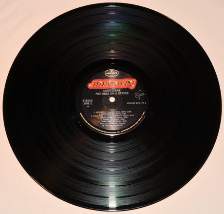 Comateens - Pictures On A String
