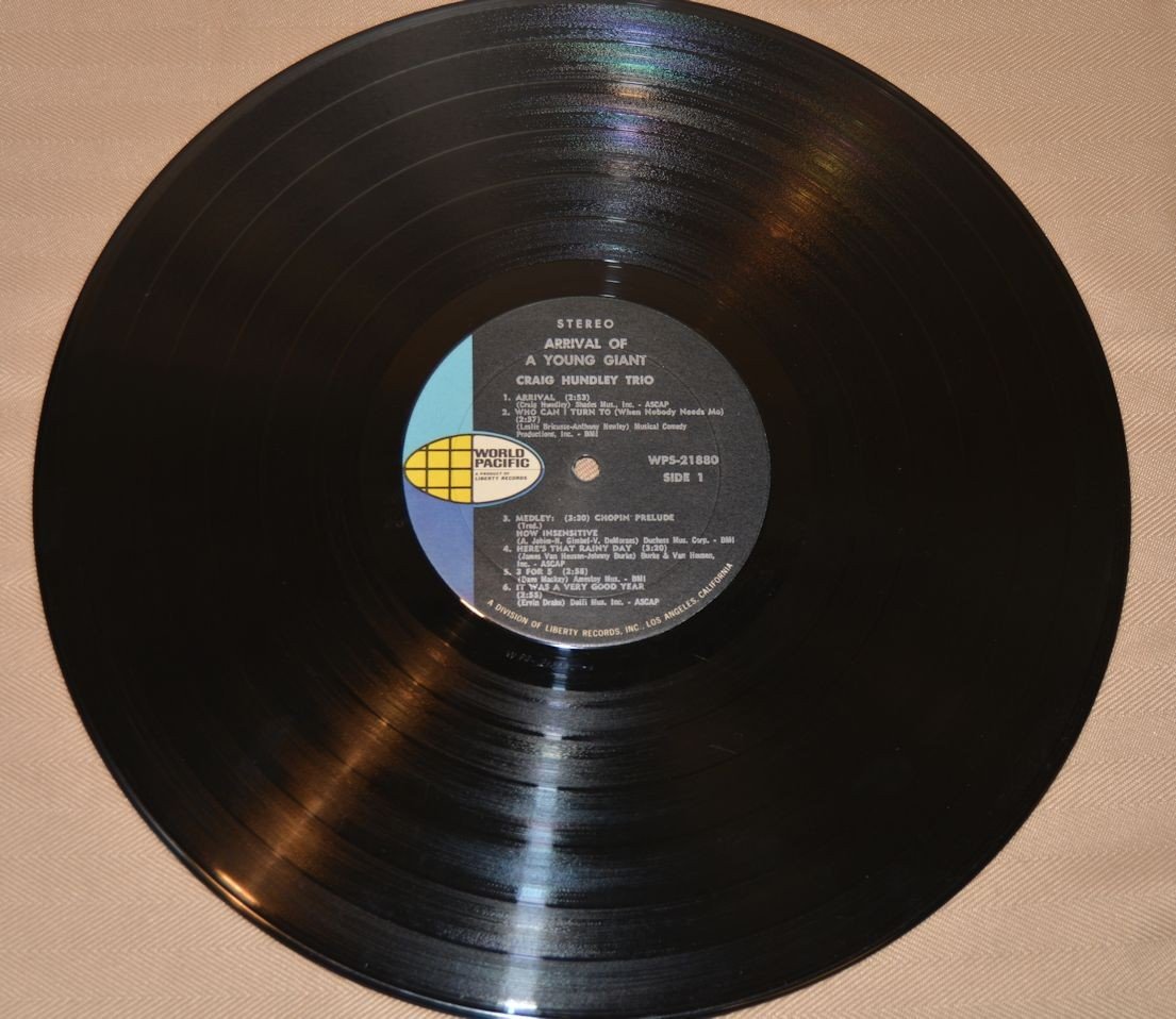 Hundley, Craig Trio - Arrival Of A Young Giant