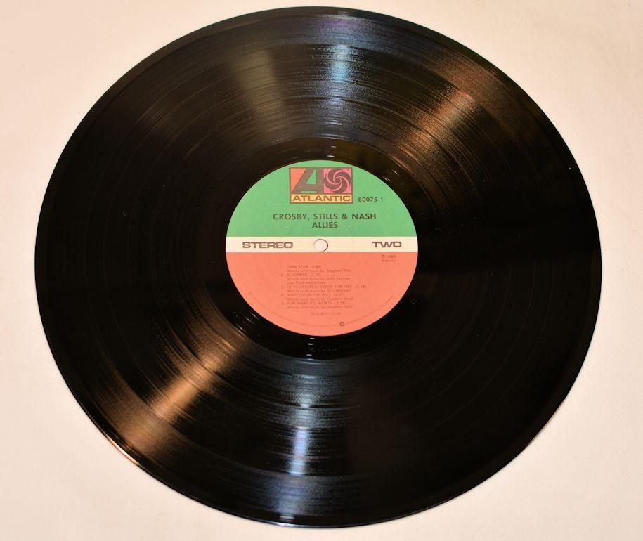 Crosby Stills & Nash - Allies