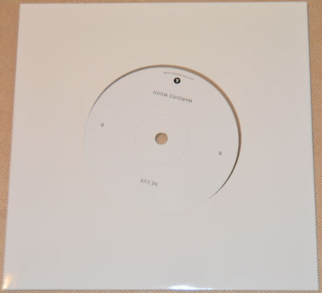 De Lux - Life In Time Gets Narrow