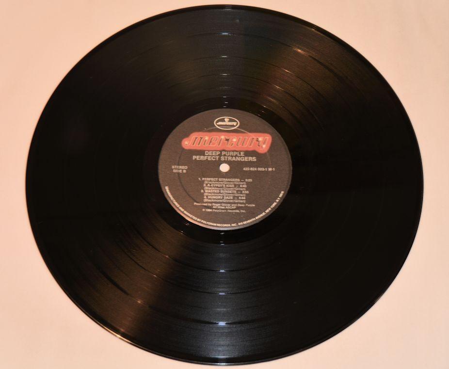 Deep Purple - Perfect Strangers