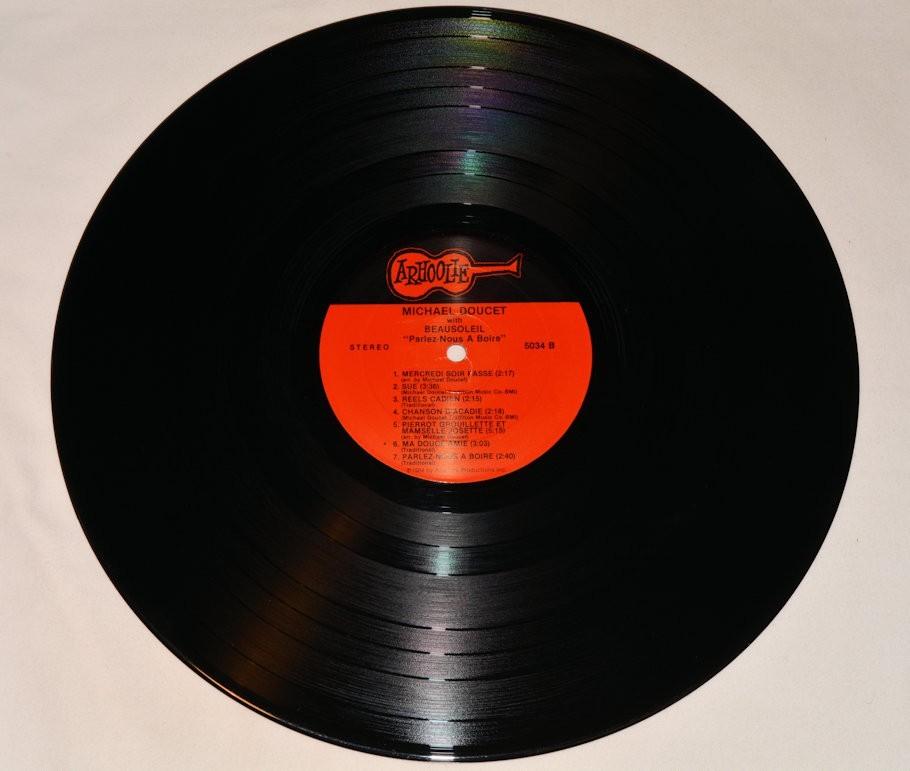 Doucet, Michael - Palez-Nous A Boire