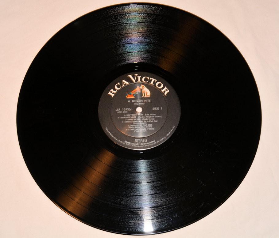 Arnold, Eddie - A Dozen Hits