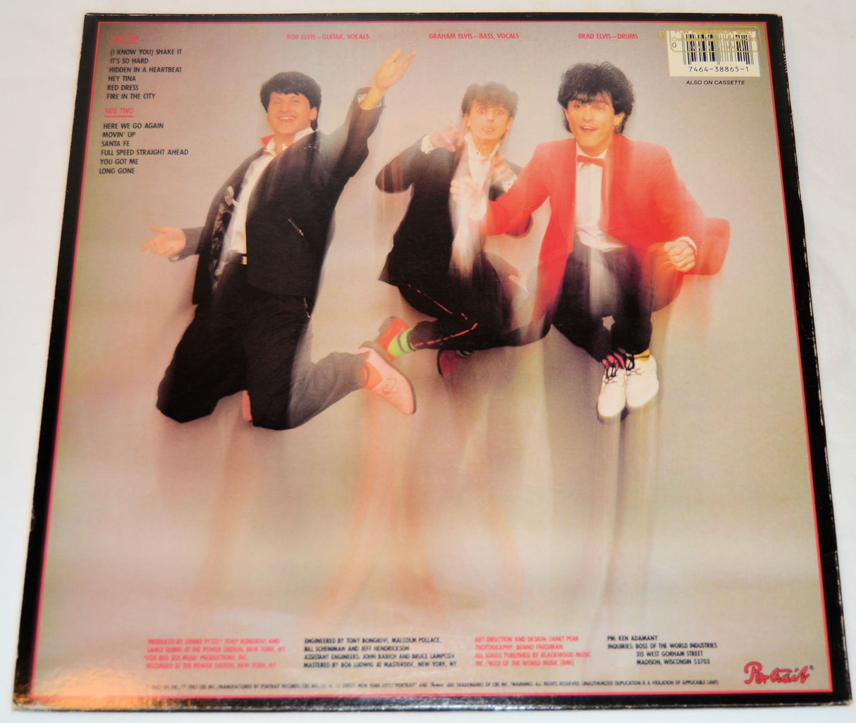 Elvis Brothers - Movin' Up