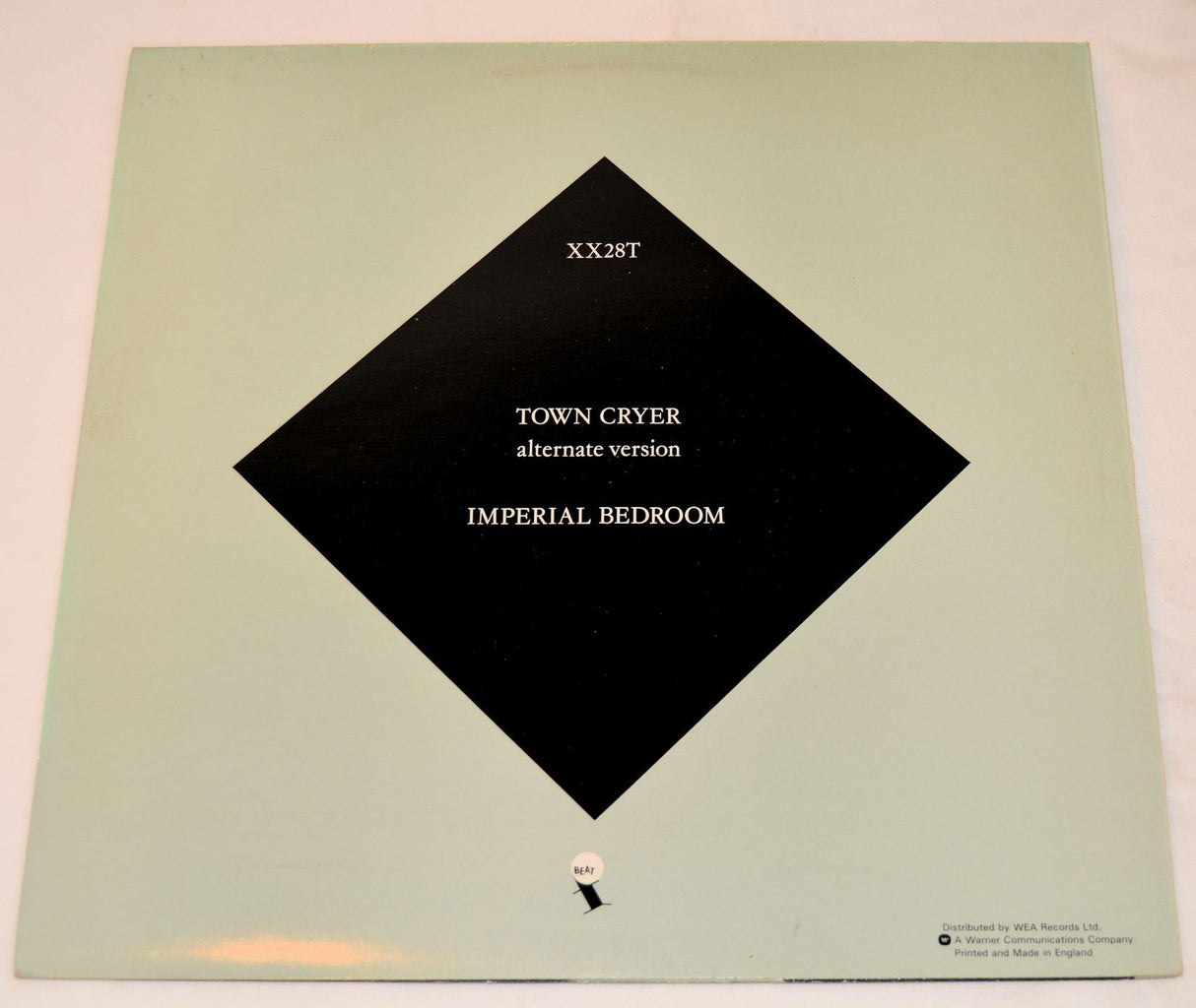 Costello, Elvis - Man Out Of Time