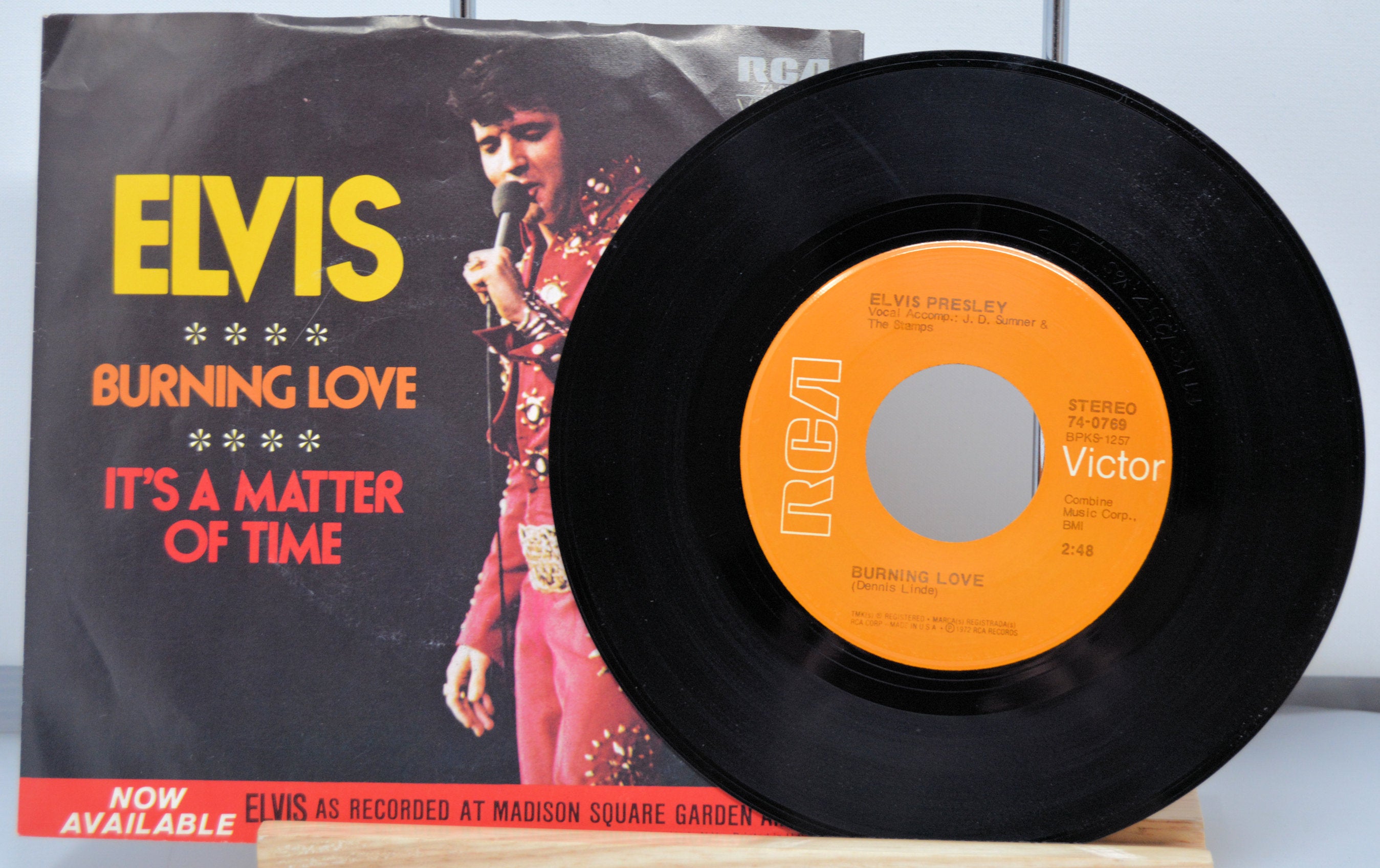 Reception Nikke billedtekst Elvis Presley - Burning Love / An American Trilogy, 7 Inch, Vinyl Record –  Joe's Albums