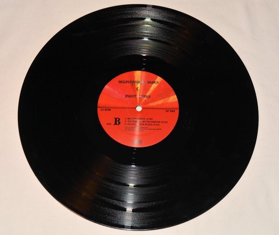 Fleet Foxes - Helplessness Blues