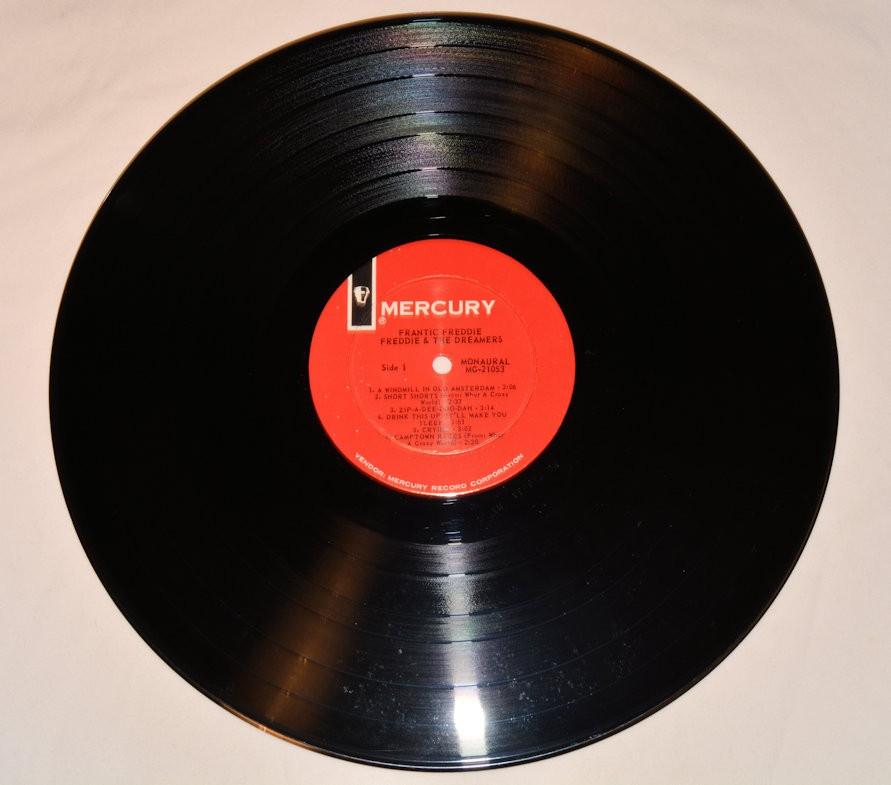 Freddie & The Dreamers - Frantic Freddie