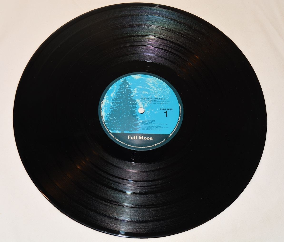 Grand Funk Railroad - Lives