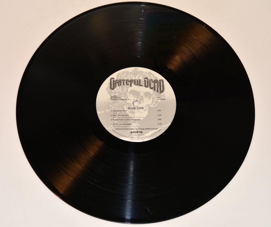 Grateful Dead - In The Dark