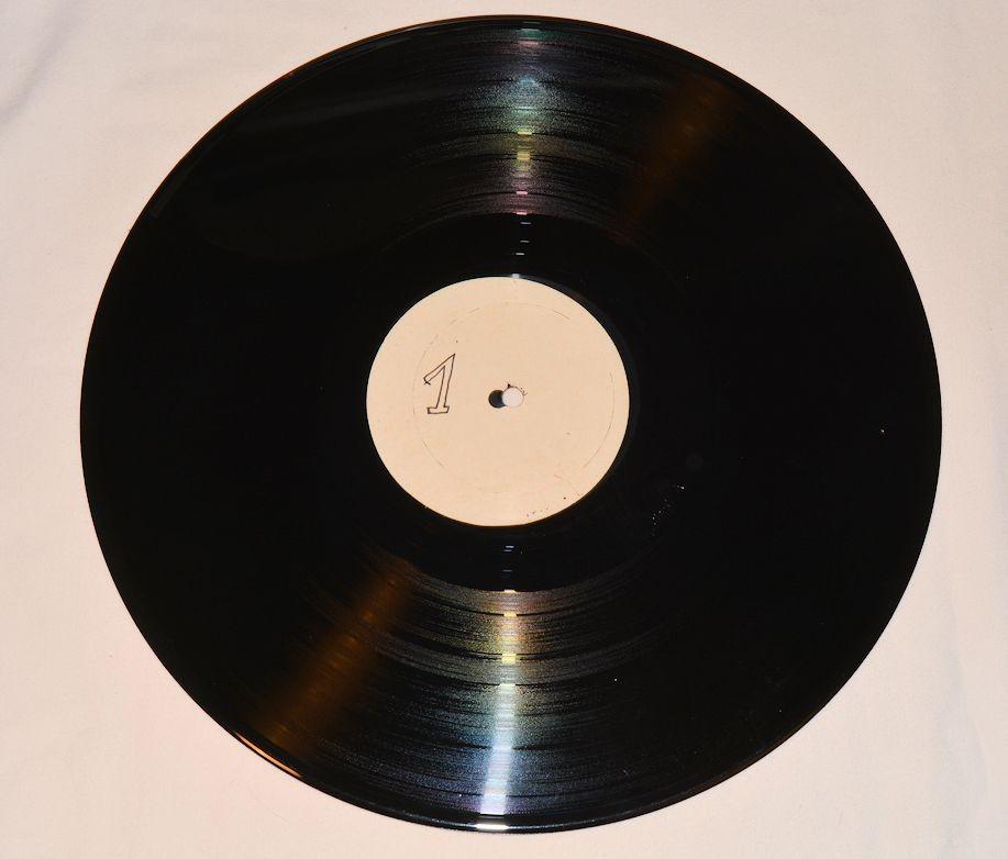 Grateful Dead - Mountains Of The Moon