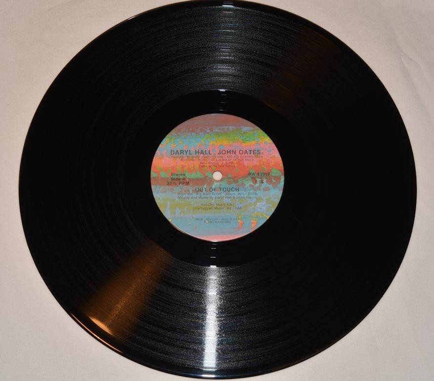 Hall & Oates - Out Of Touch 12"