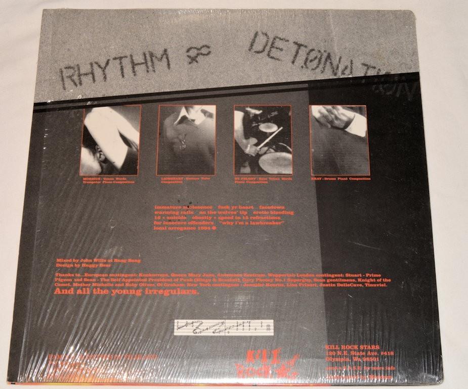 Huggy Bear - Weaponry Listens To Love