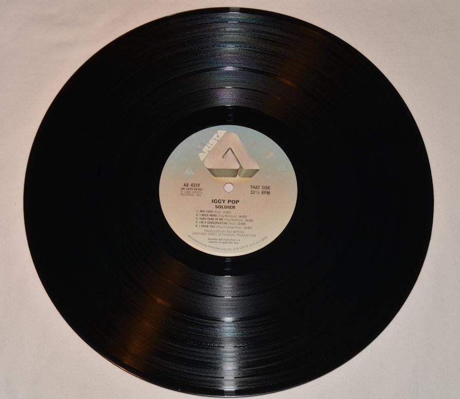 Iggy Pop - Soldier