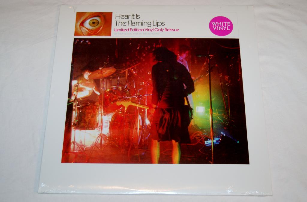 Flaming Lips - Hear It Is