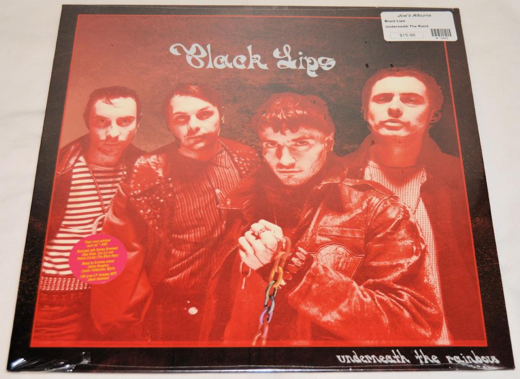 Black Lips - Underneath The Rainbow