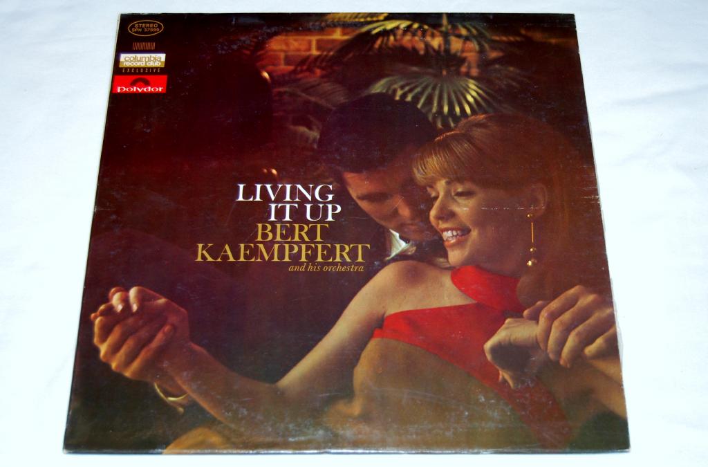Kaempfert, Bert - Living It Up