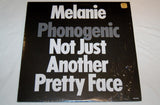 Melanie - Photogenic