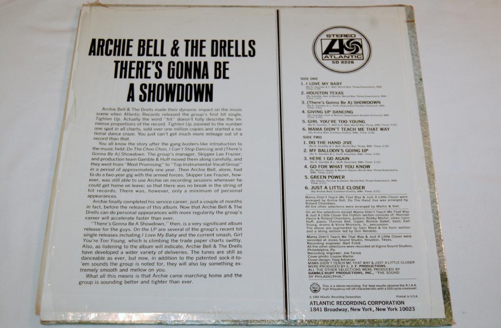 Bell, Archie & The Drells - There's Gonna Be A Showdown