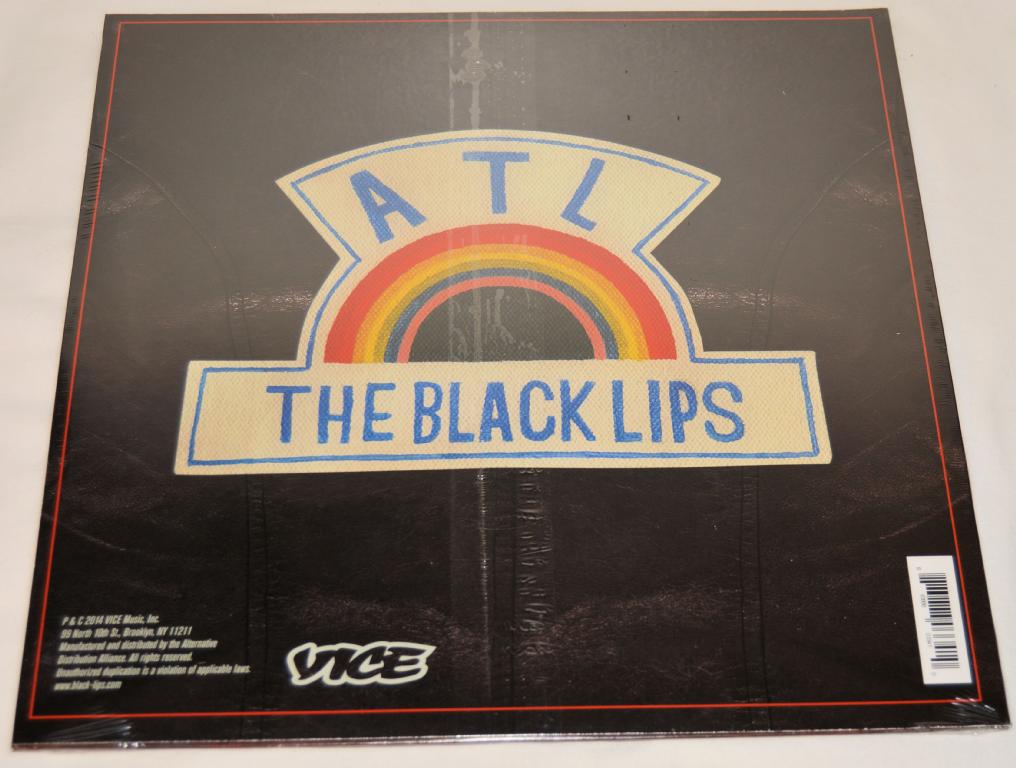 Black Lips - Underneath The Rainbow
