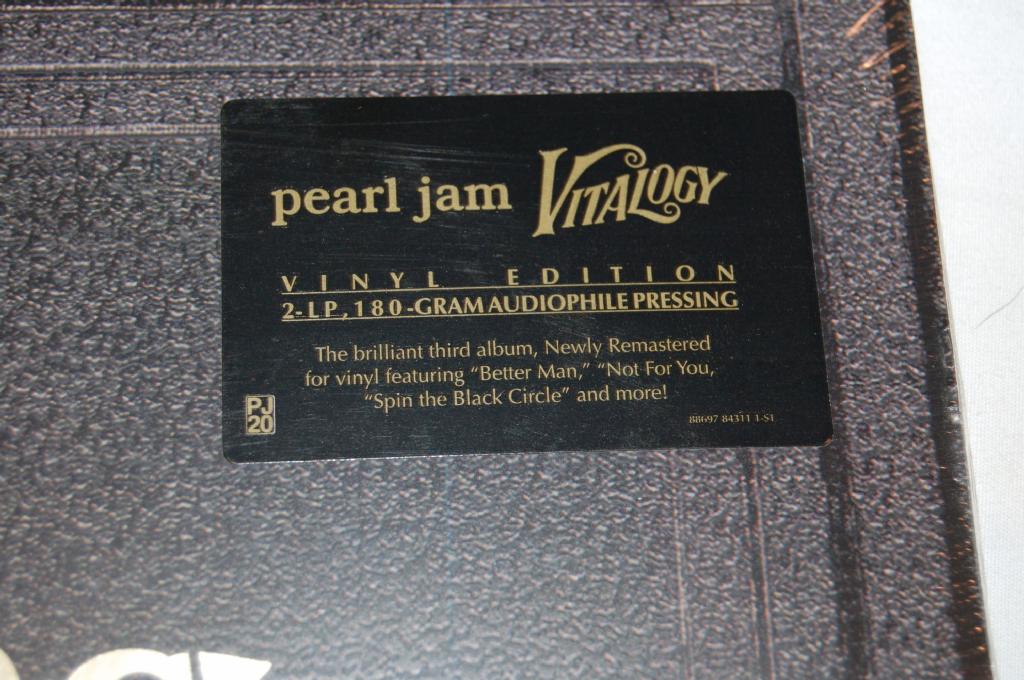 Pearl Jam - Vitalogy