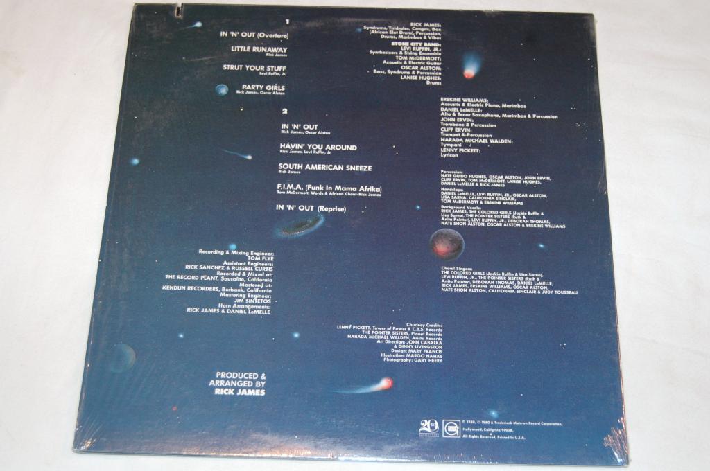 Stone City Band - In 'N Out