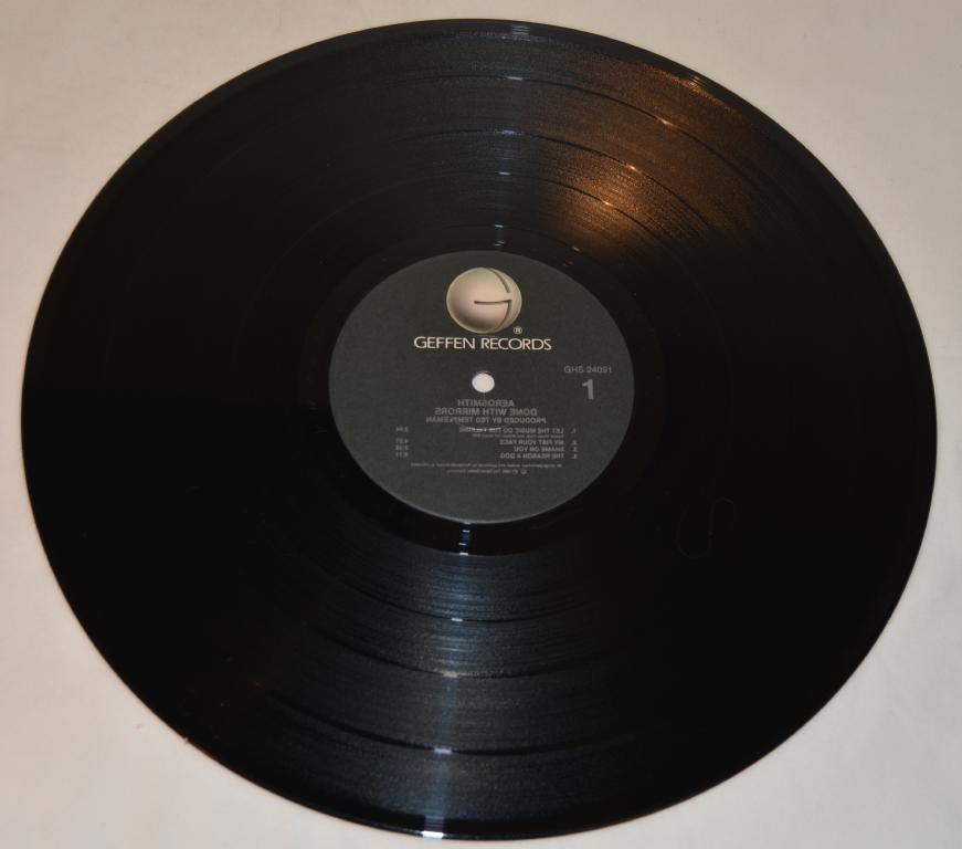 Aerosmith - Done With Mirrors