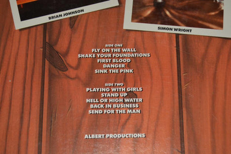 AC/DC - Fly On The Wall