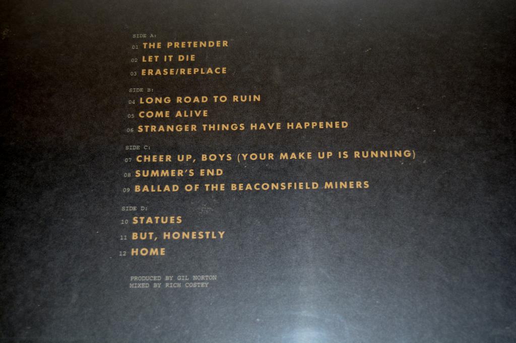 Foo Fighters - Echoes, Silence, Patience & Grace