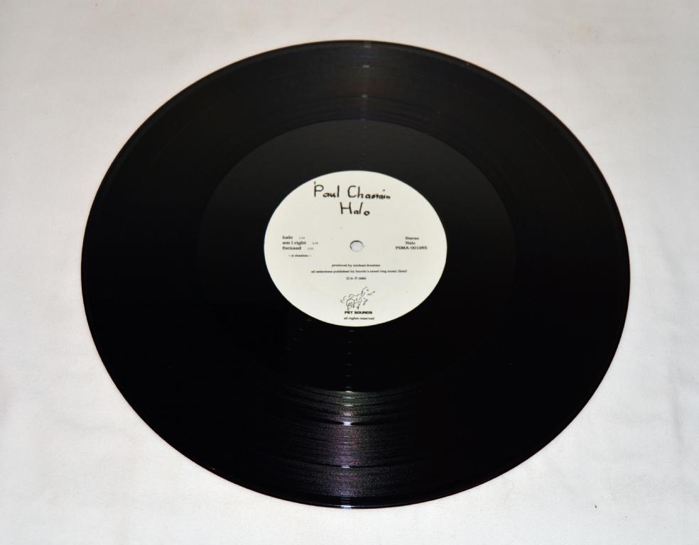 Chastain, Paul - Halo