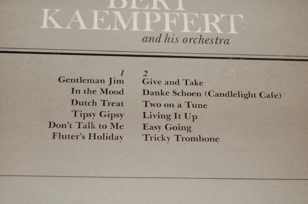 Kaempfert, Bert - Living It Up