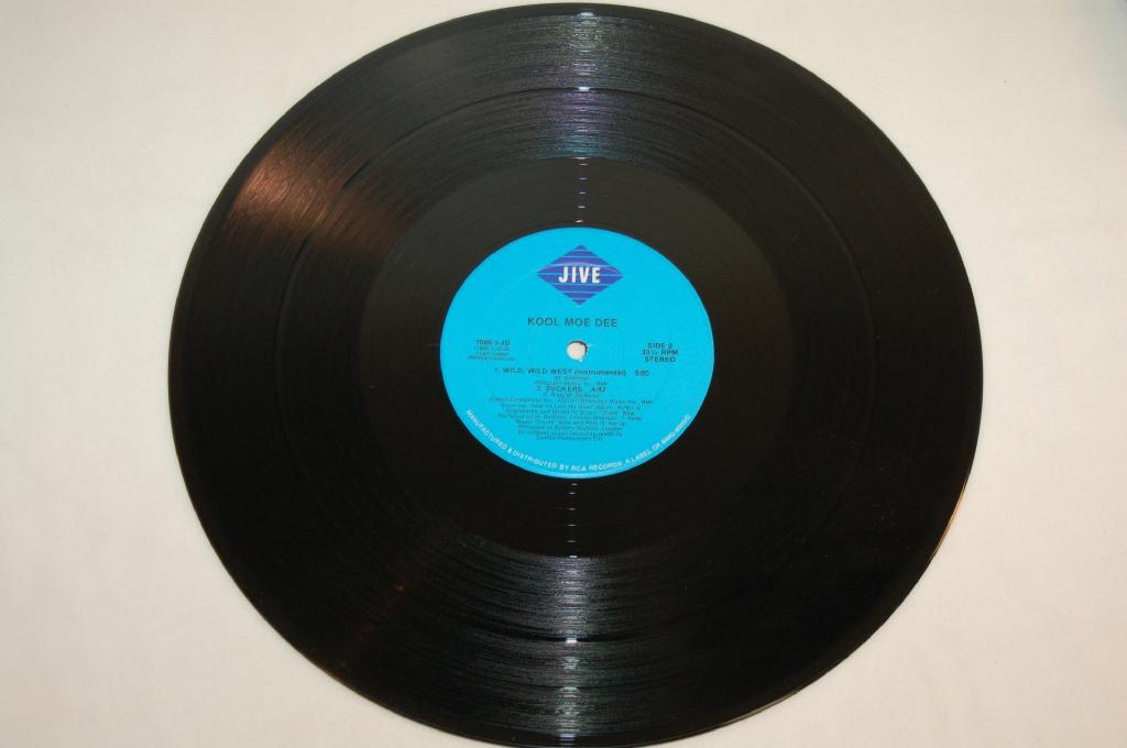Kool Moe Dee - Wild Wild West