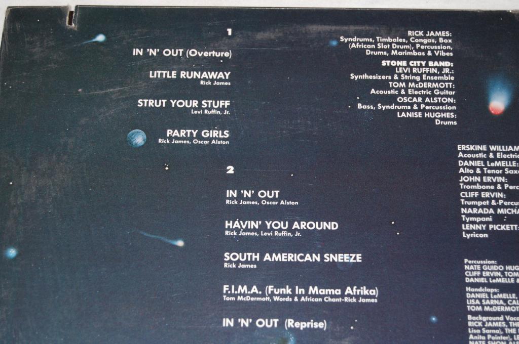 Stone City Band - In 'N Out